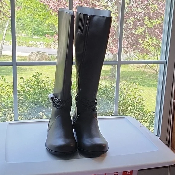 Ladies Tate Wide Calf Boot - Picture 2 of 13